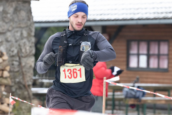 Iako se ozbiljno ozlijedio i ne trči vertikale Mario Martinčić je “uzeo” zlato na 28. ZBL Ivančica