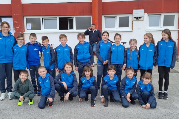 Na 1. kolo HALS-a u Sisku naše limačice i limači jako dobri