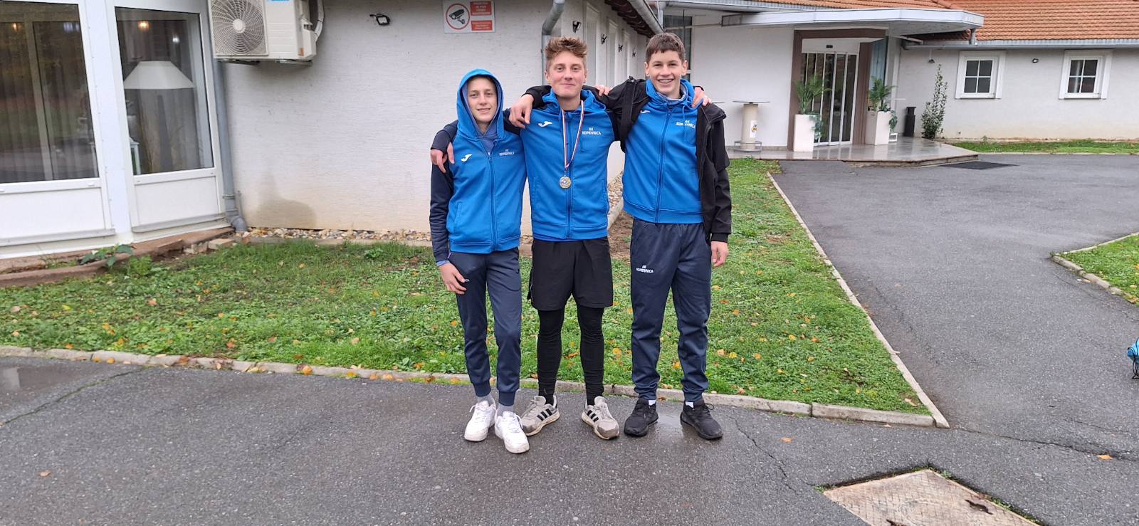 GOTOVO JE S HALS-om ZA 2025.